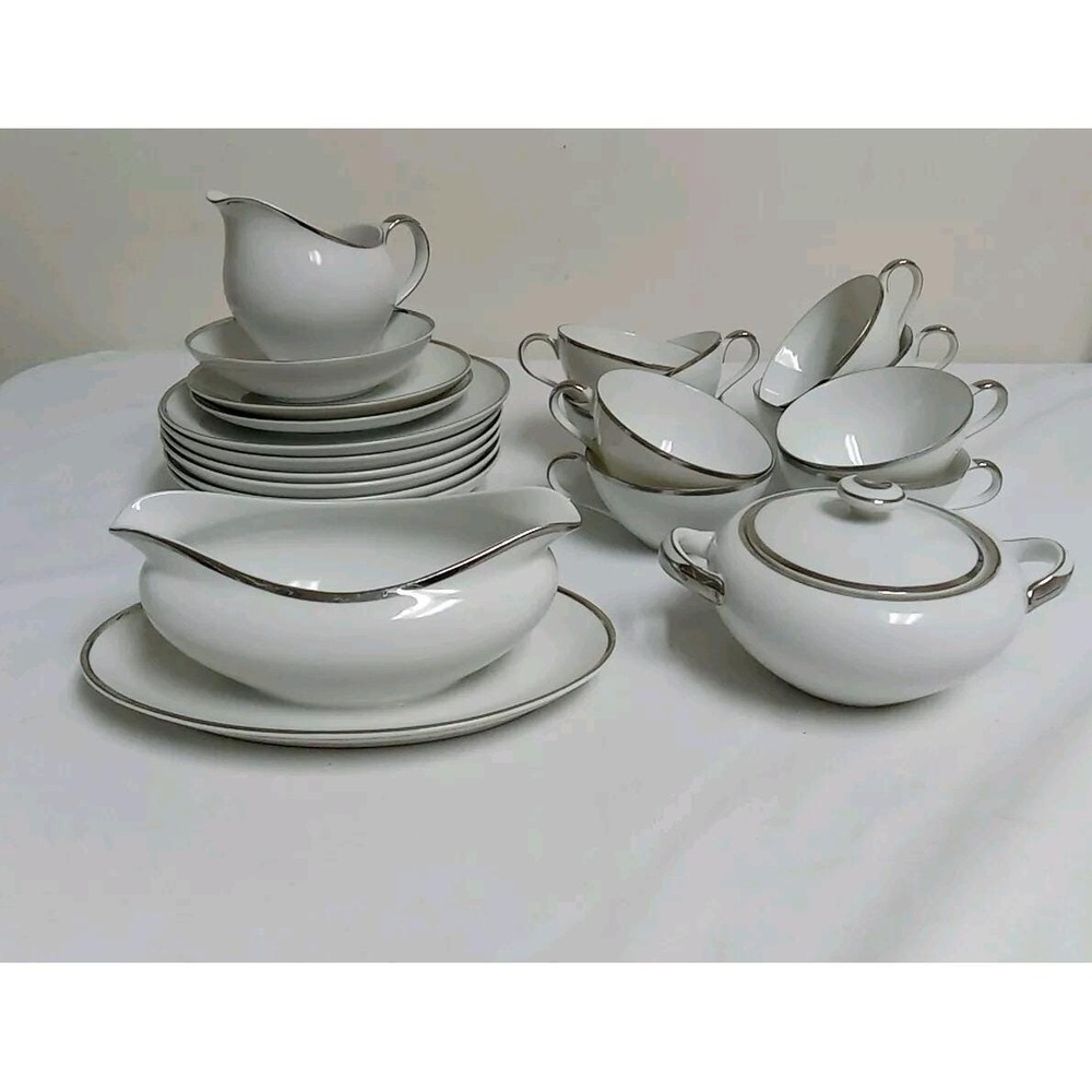 Harmony House Harmony House Moderne 3545 White China Set 22 Pcs.